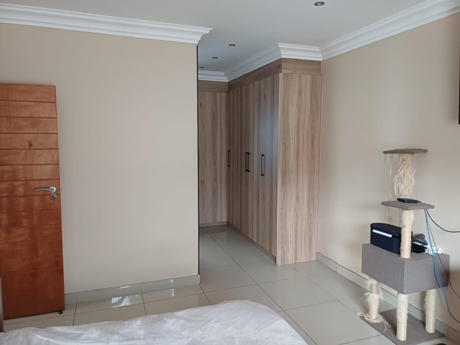 3 Bedroom Property for Sale in Pellissier Free State